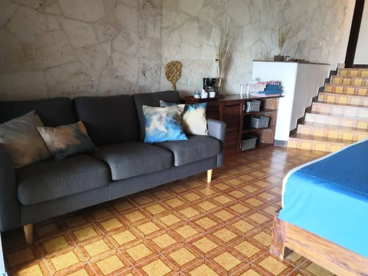 Lagoon Front Suite: Bikes And Kayaks! Bacalar Inn